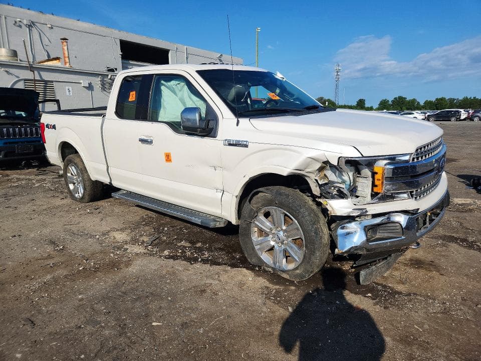 2018 FORD F150 SUPER CAB 4