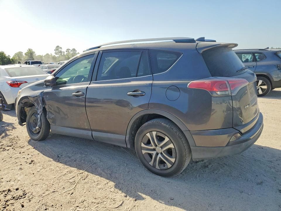 2017 TOYOTA RAV4 LE 2