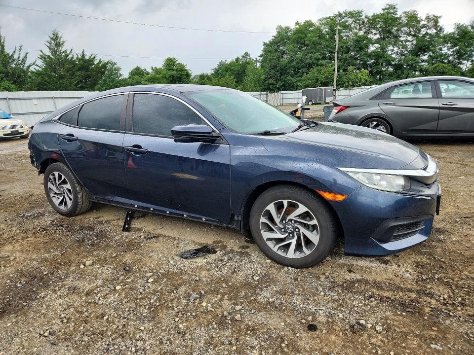 2018 HONDA CIVIC EX 4