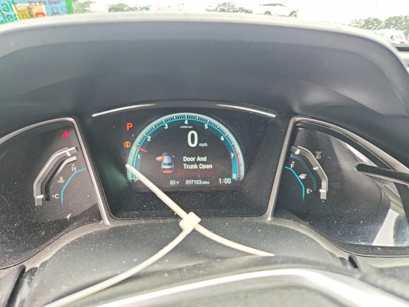 2018 HONDA CIVIC EX 9