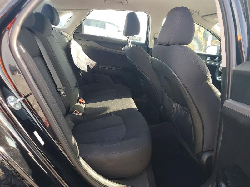 2023 KIA K5 LXS LXS 10