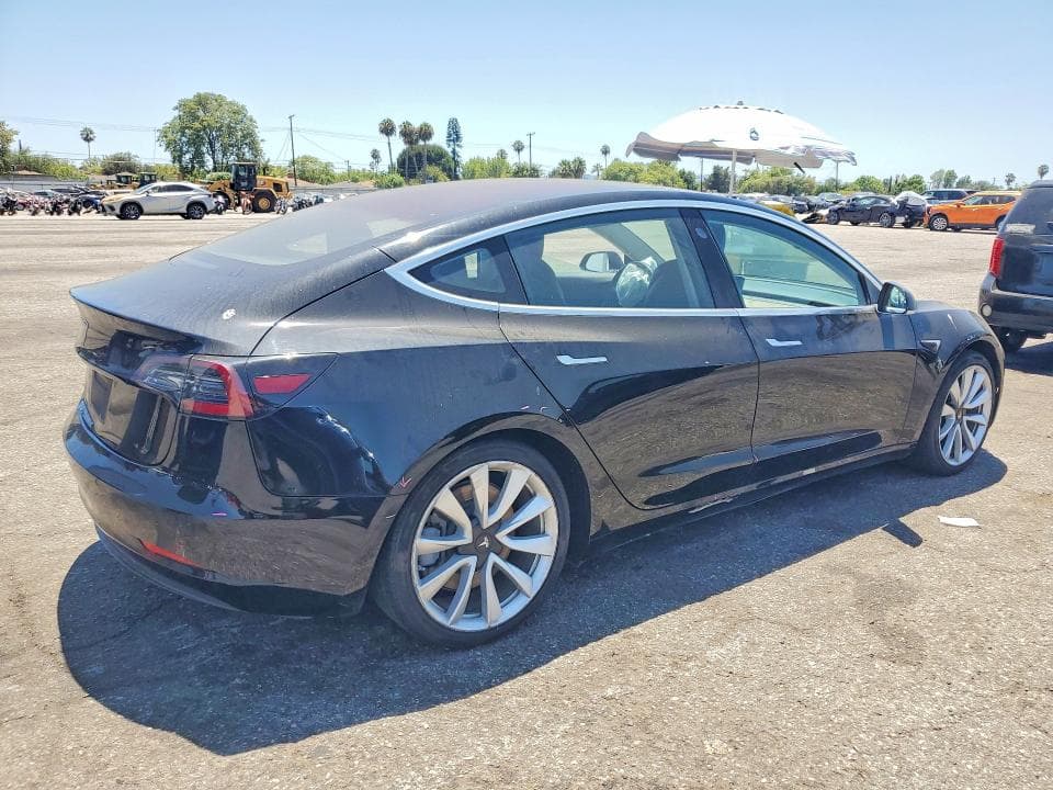 2018 TESLA MODEL 3 3