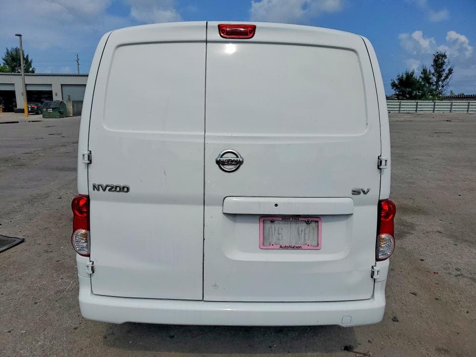 2018 NISSAN NV200 SV 6