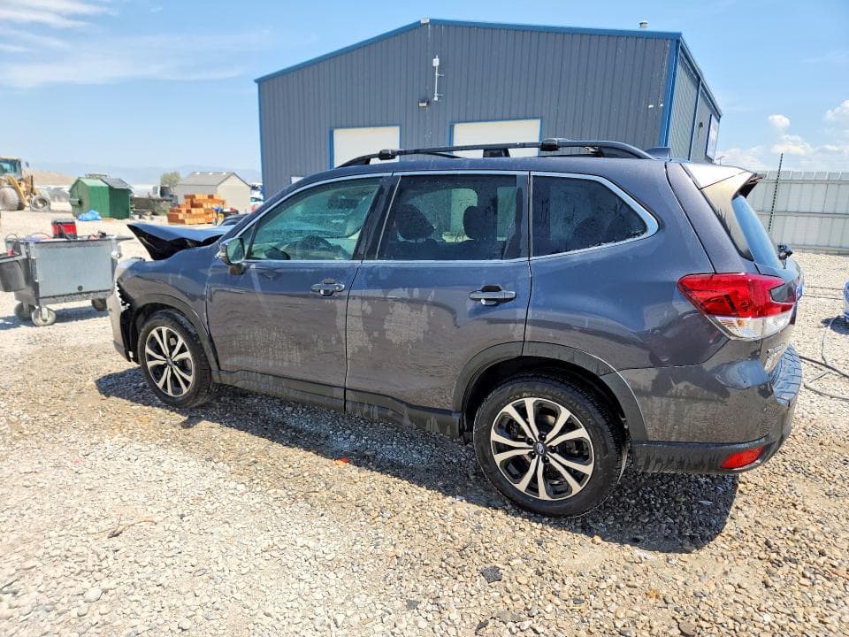 2021 SUBARU FORESTER LIMITED 2