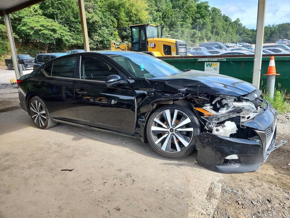 2021 NISSAN ALTIMA SR 4