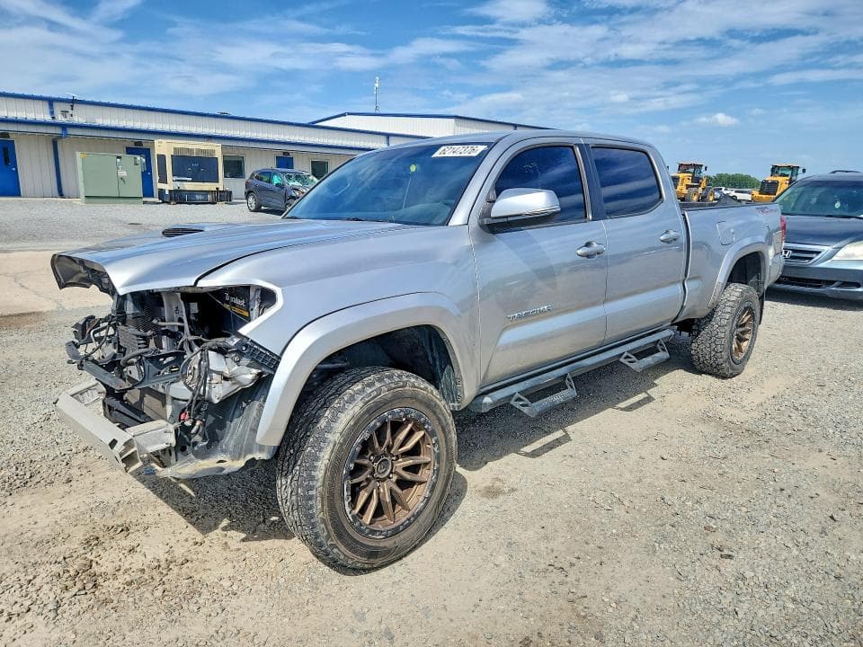 2017 TOYOTA TACOMA TRD SPORT - 1