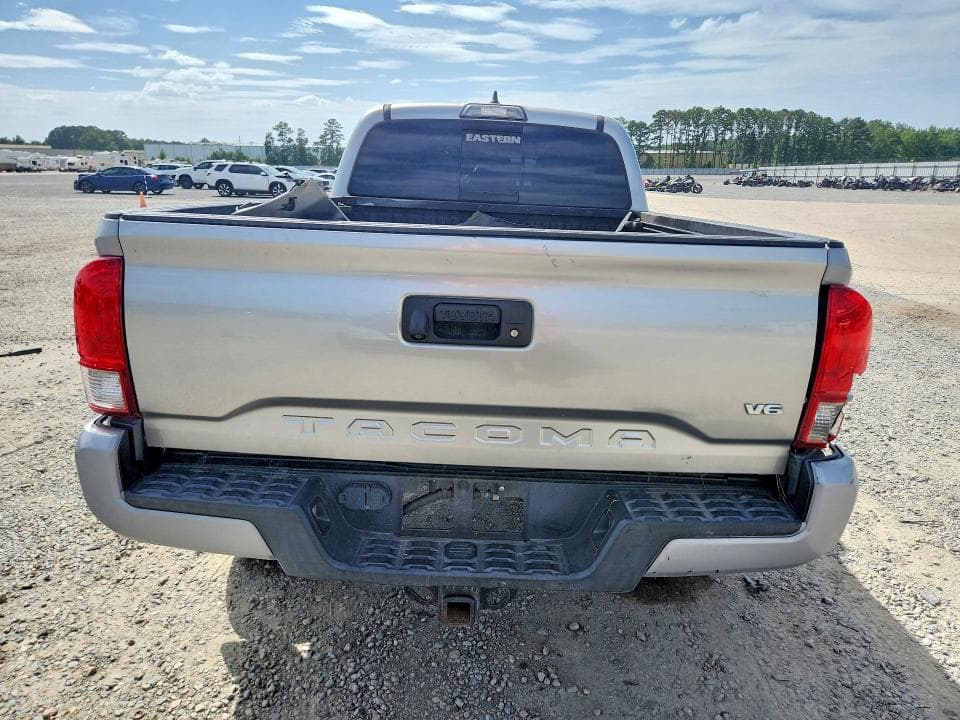 2017 TOYOTA TACOMA TRD SPORT 6