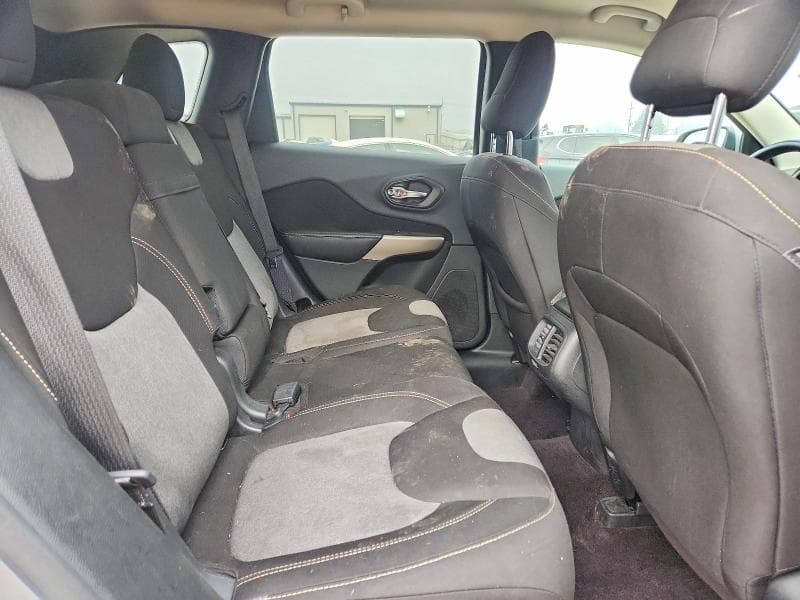 2018 JEEP CHEROKEE LATITUDE 11