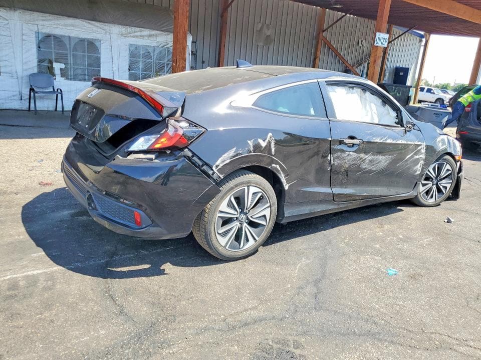 2017 HONDA CIVIC EX 3