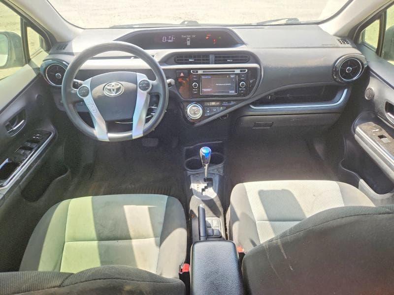 2017 TOYOTA PRIUS C TWO 8