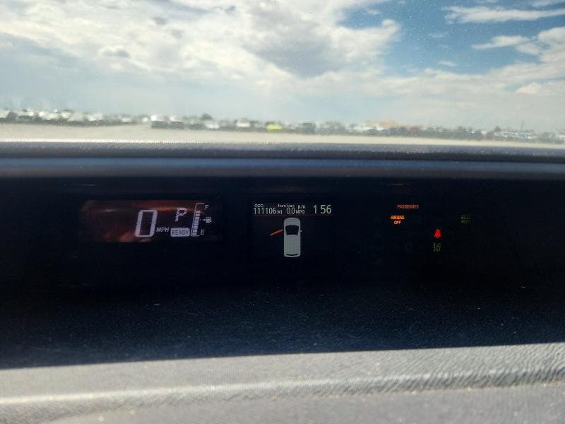 2017 TOYOTA PRIUS C TWO 9