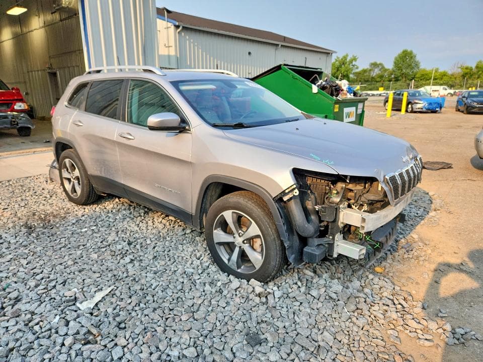 2019 JEEP CHEROKEE LIMITED 4