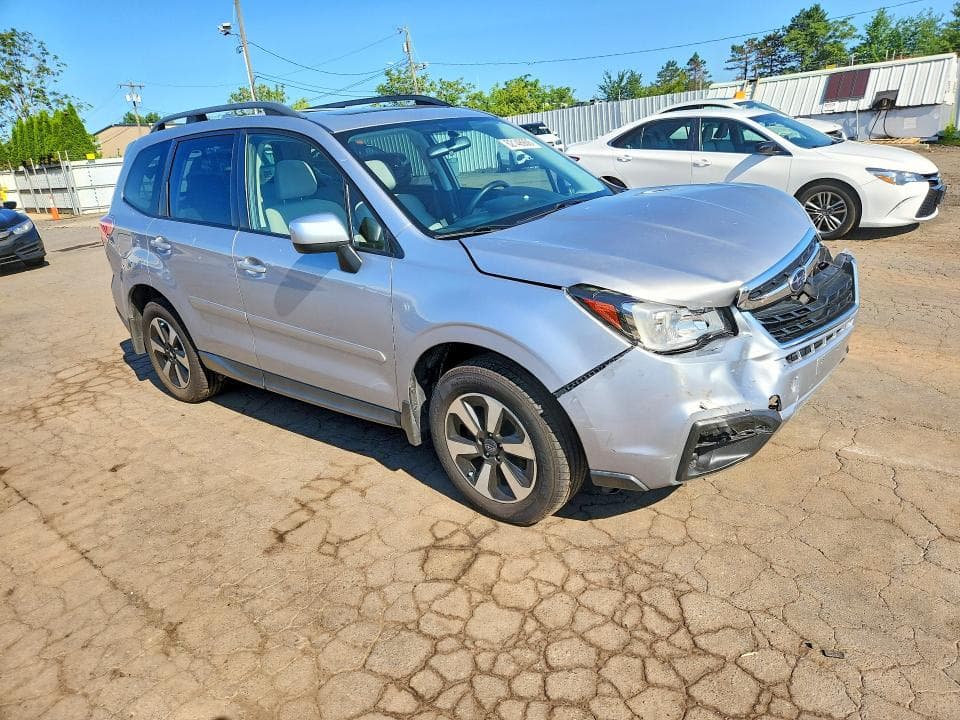 2017 SUBARU FORESTER 2.5I PREMIUM 4