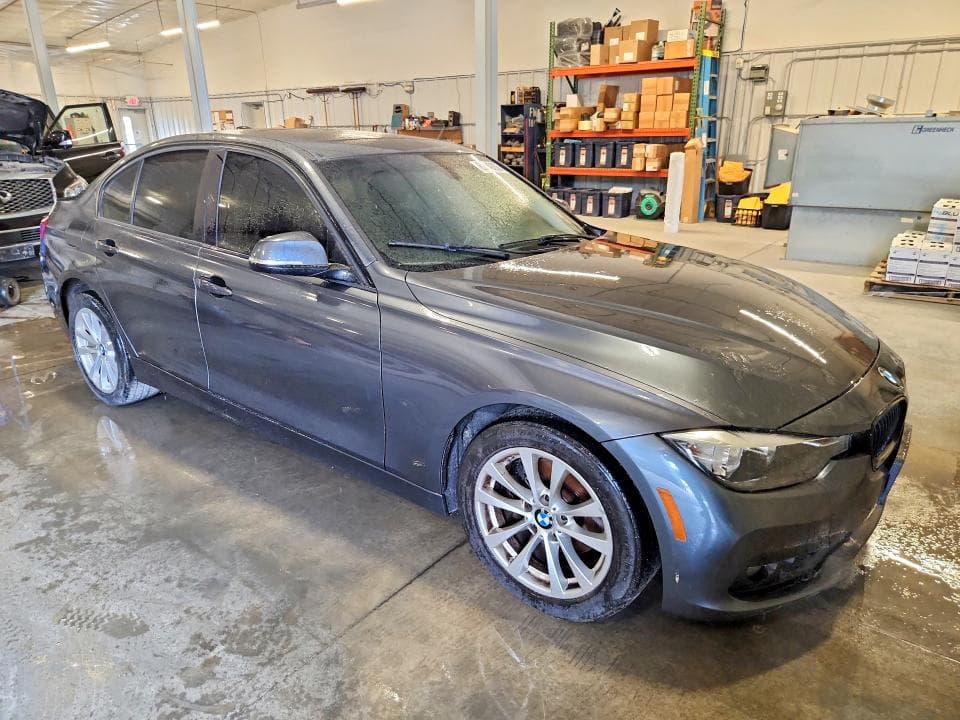 2017 BMW 320 XI XI 4