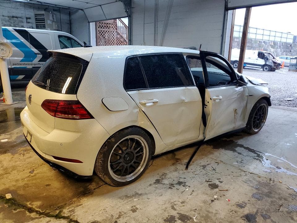 2019 VOLKSWAGEN GOLF R 3