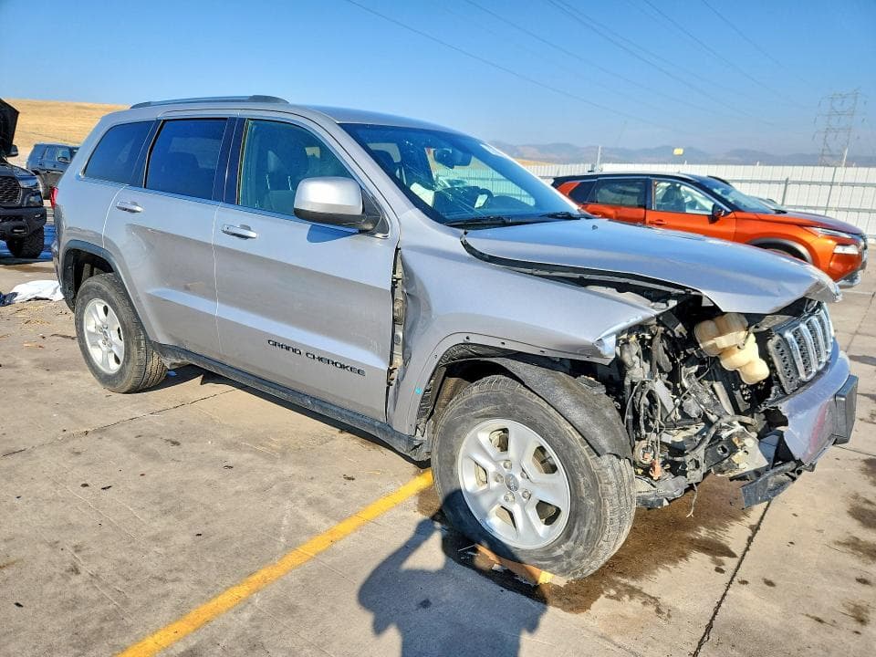 2017 JEEP GRAND CHEROKEE LAREDO 4