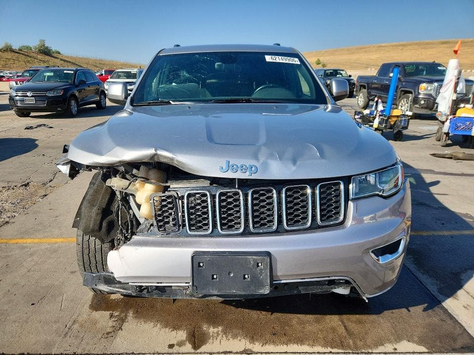 2017 JEEP GRAND CHEROKEE LAREDO 5