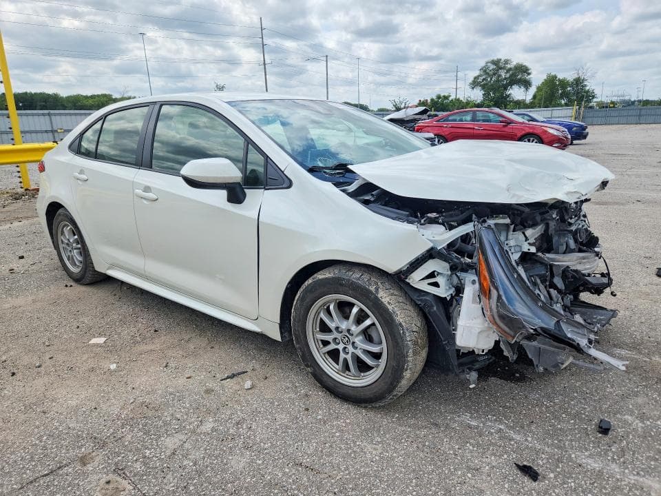 2021 TOYOTA COROLLA LE 4
