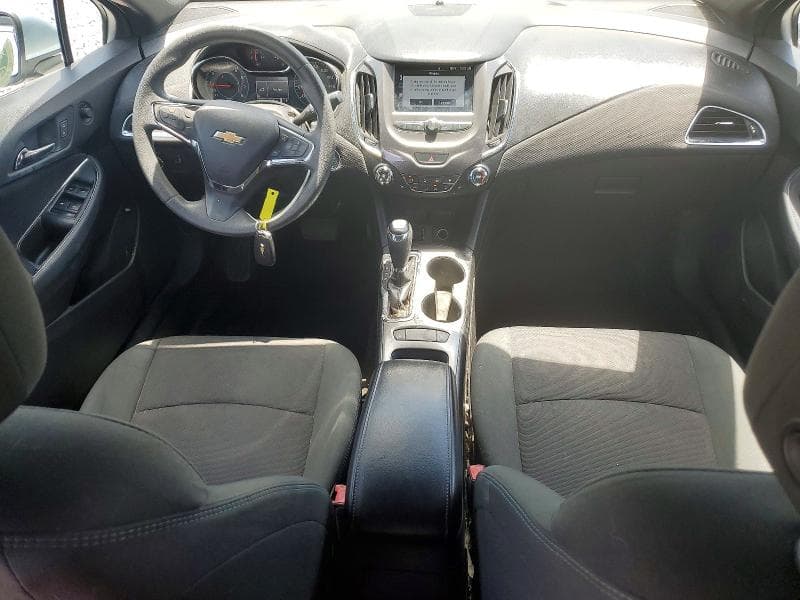 2017 CHEVROLET CRUZE LT 8