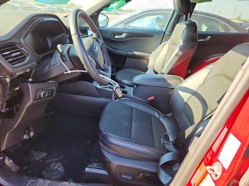 2024 FORD ESCAPE ST LINE 7