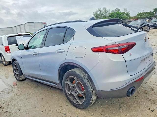 2022 ALFA ROMEO STELVIO TI TI 2