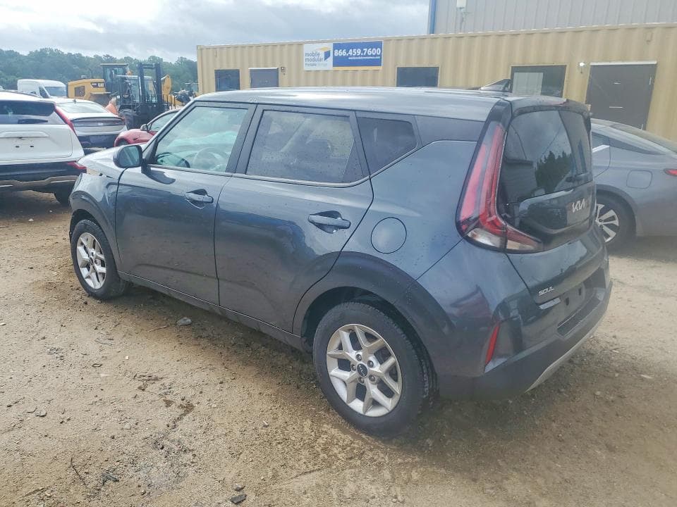 2023 KIA SOUL LX 2