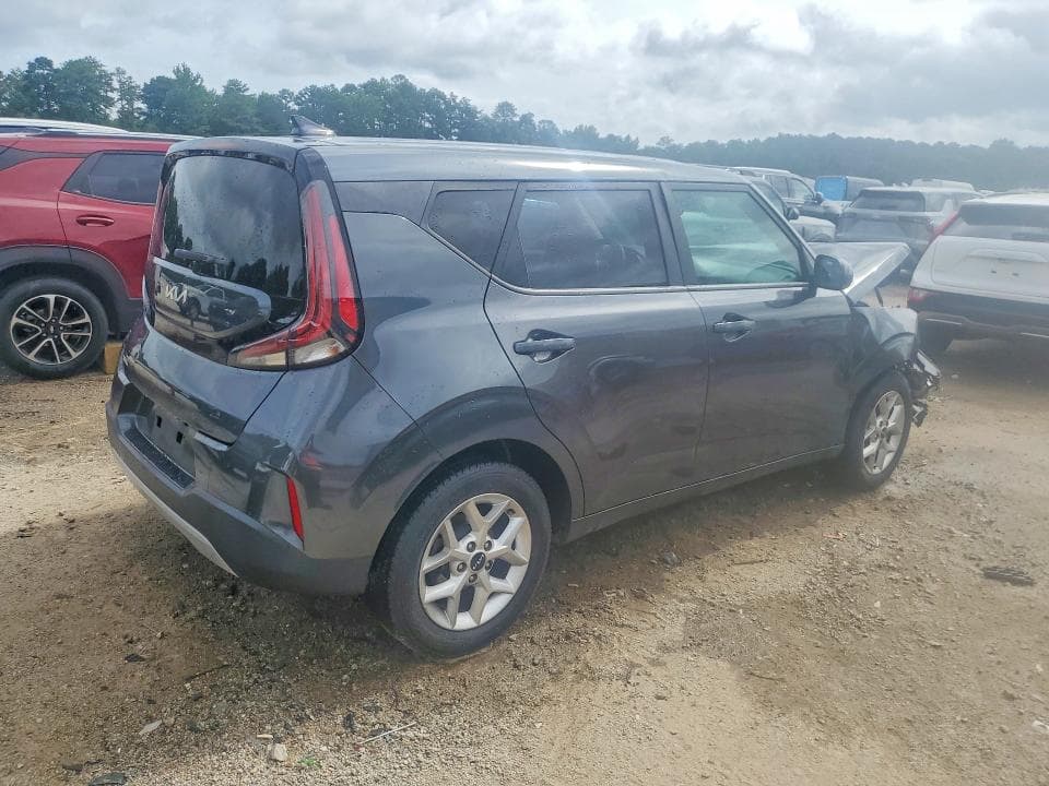 2023 KIA SOUL LX 3