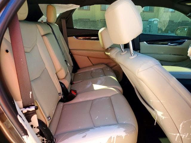 2019 CADILLAC XT5 11