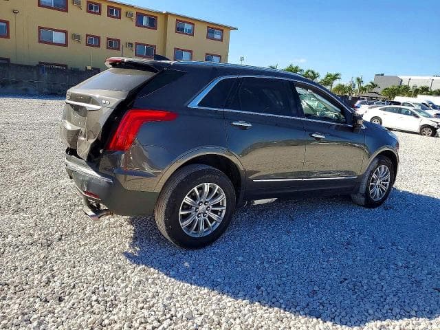 2019 CADILLAC XT5 3