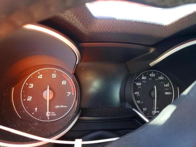 2018 ALFA ROMEO STELVIO 9