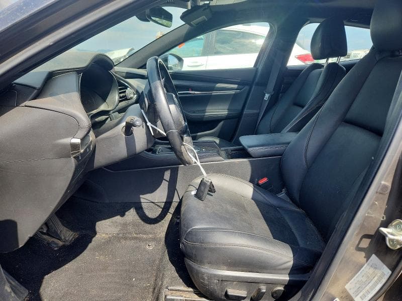 2022 MAZDA 3 7