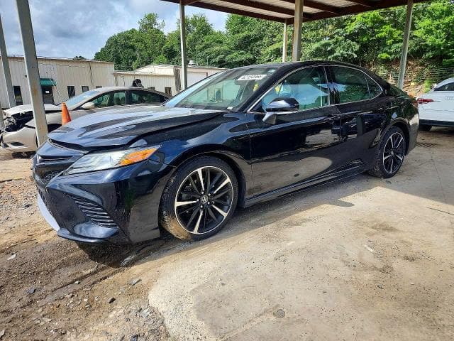 2019 TOYOTA CAMRY XSE - 1