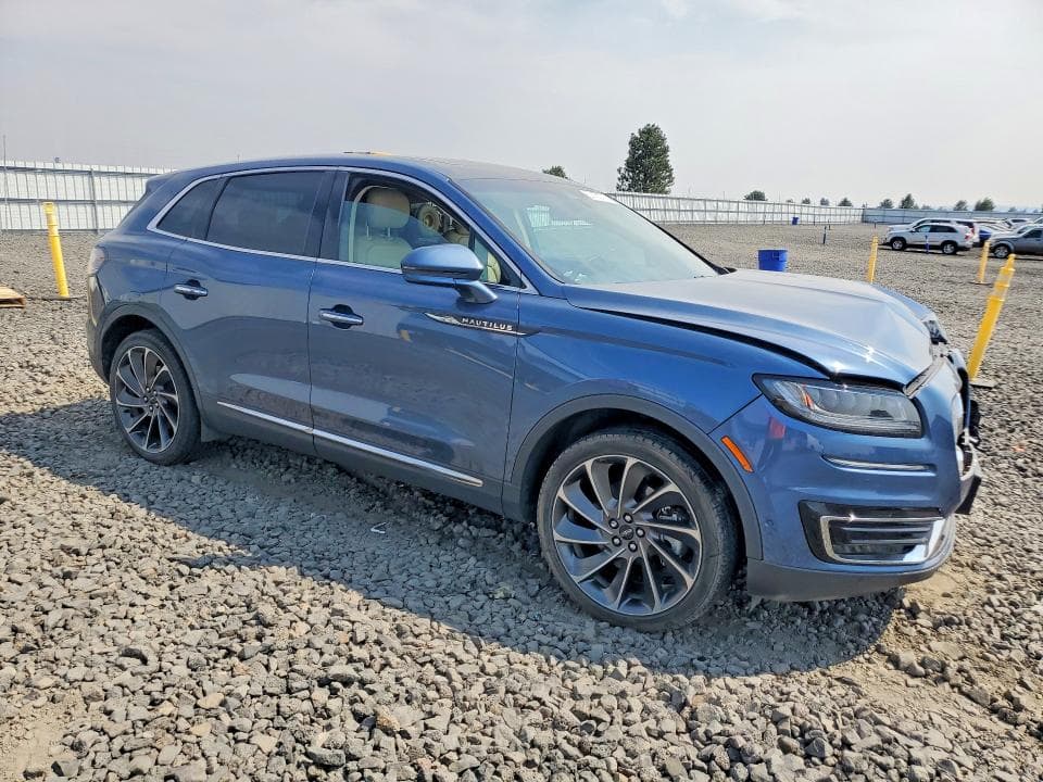 2019 LINCOLN NAUTILUS RESERVE 4