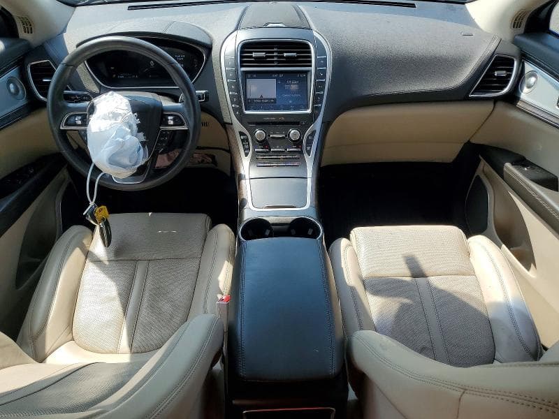 2019 LINCOLN NAUTILUS RESERVE 8