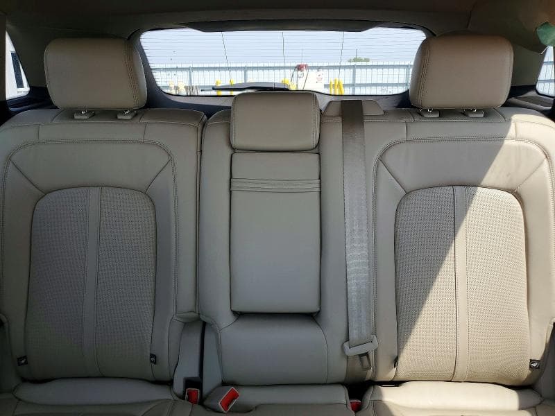 2019 LINCOLN NAUTILUS RESERVE 10