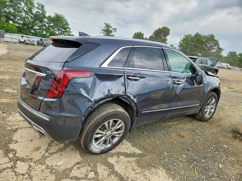2021 CADILLAC XT5 PREMIUM LUXURY 3