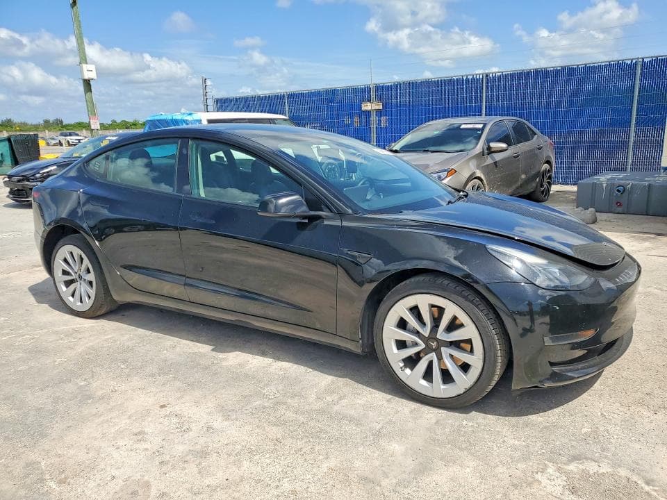 2023 TESLA MODEL 3 4