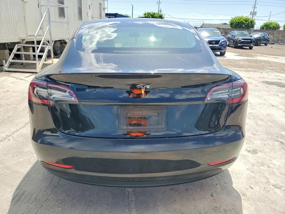 2023 TESLA MODEL 3 6