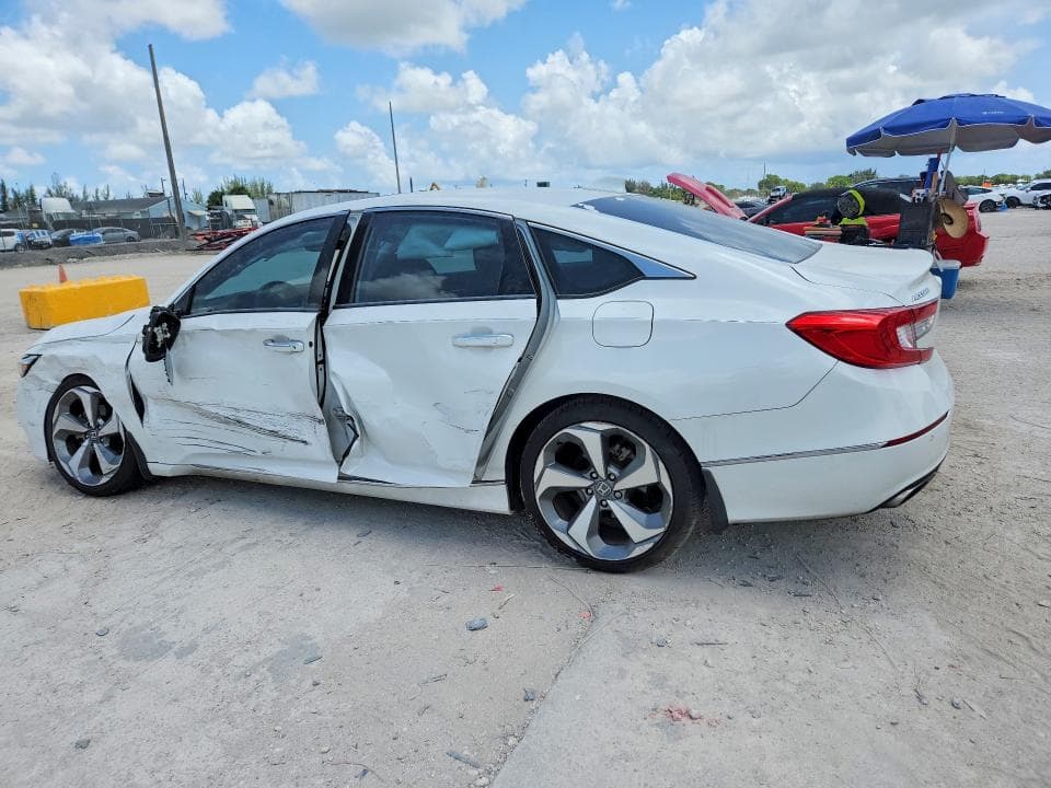 2018 HONDA ACCORD TOURING 2