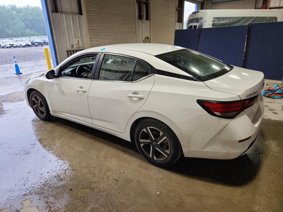 2024 NISSAN SENTRA SV 2