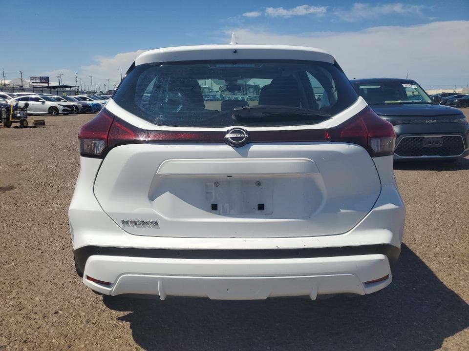 2024 NISSAN KICKS S 6