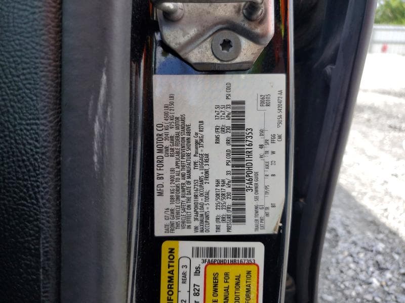 2017 FORD FUSION SE 12