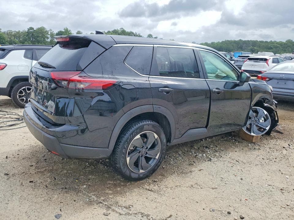 2025 NISSAN ROGUE SV 3