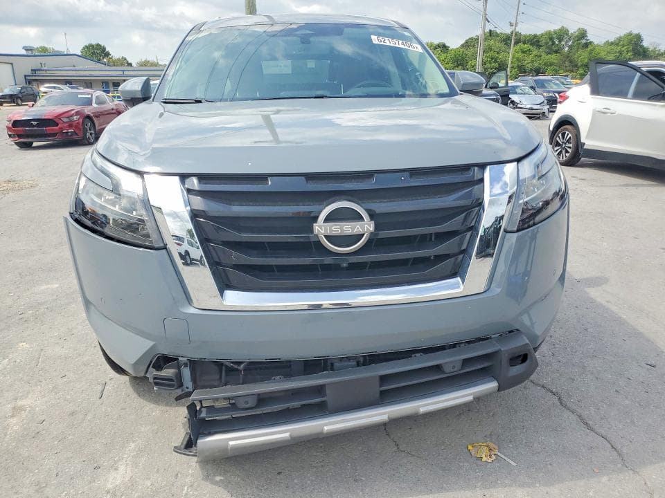 2025 NISSAN PATHFINDER PLATINUM 5