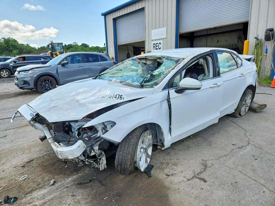 2020 FORD FUSION SE - 1