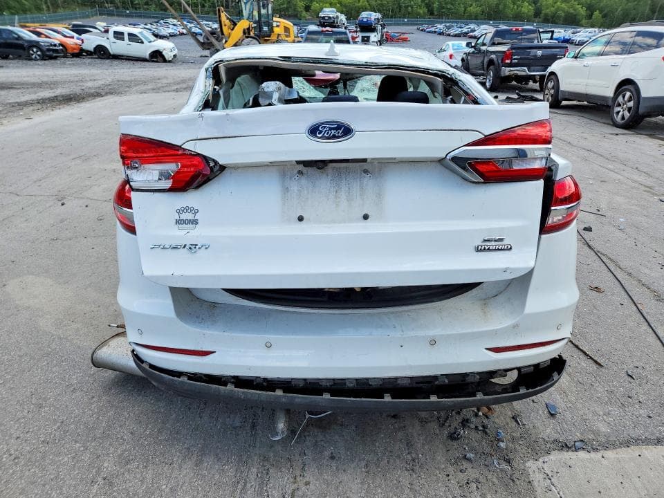 2020 FORD FUSION SE 6
