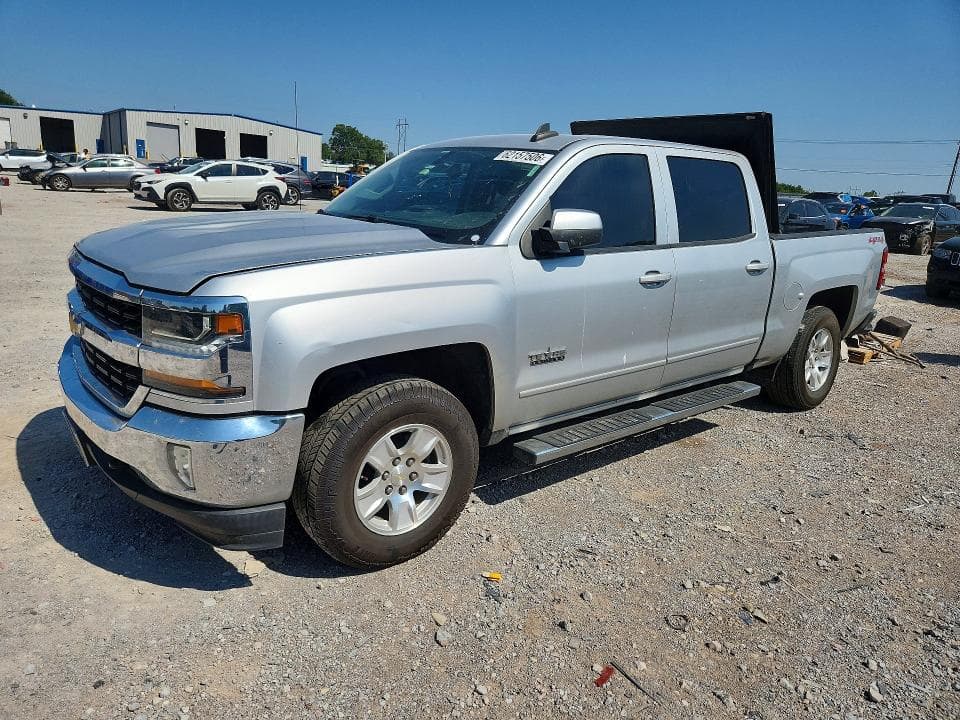 2018 CHEVROLET SILVERADO K1500 LT - 1