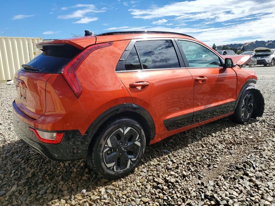 2023 KIA NIRO WIND 3