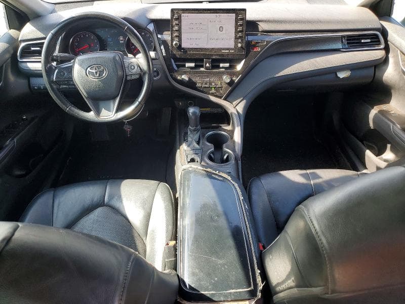 2021 TOYOTA CAMRY XSE 8