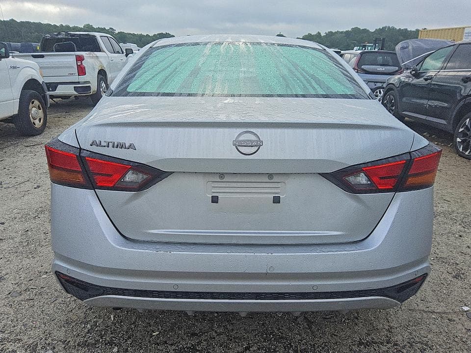 2023 NISSAN ALTIMA S 6